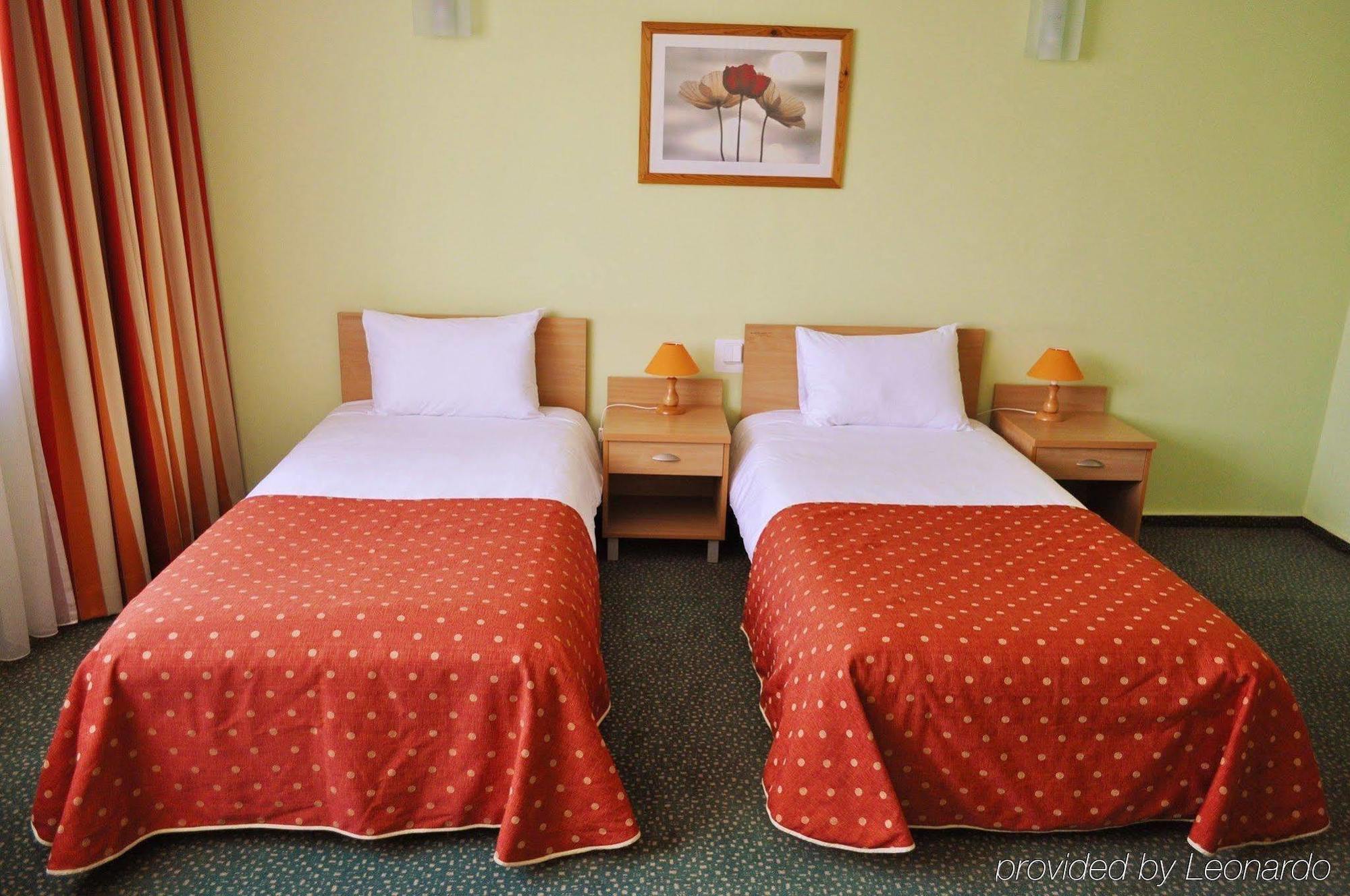 Hotel Wilanow Warszawa By Desilva Luaran gambar