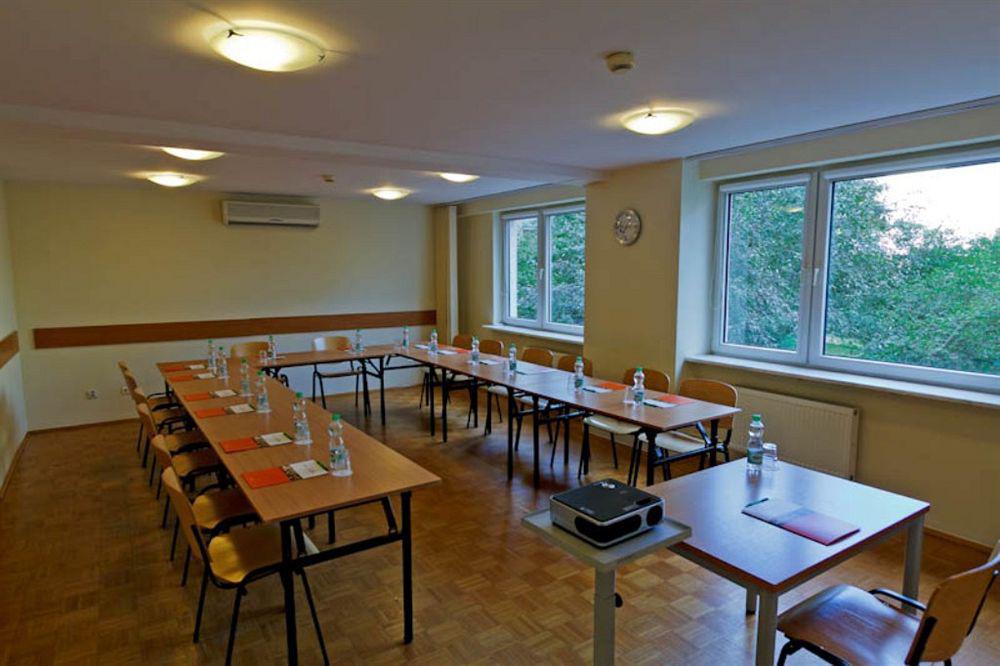 Hotel Wilanow Warszawa By Desilva Perniagaan gambar